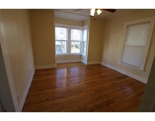 Building Photo - 14 Trask St