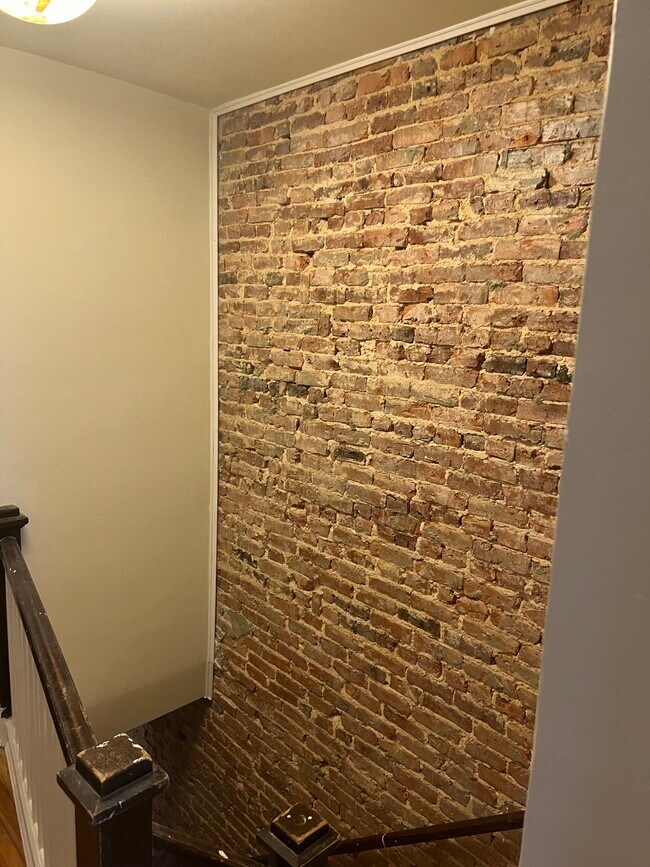 Foto del edificio - 812 E 35th St