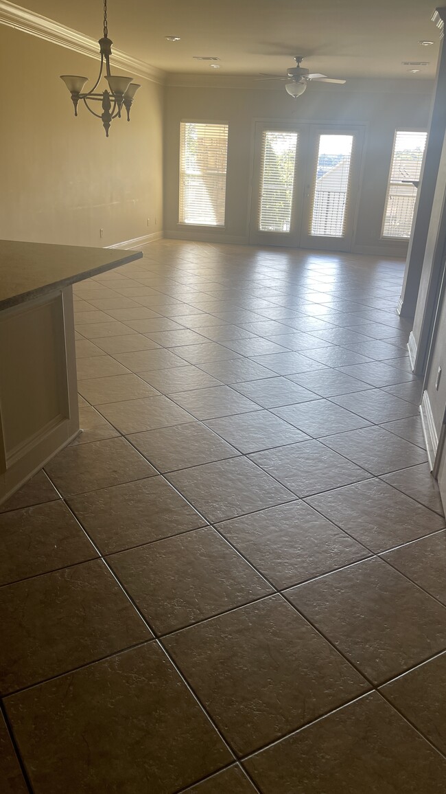 Building Photo - 413 Halteria Ln