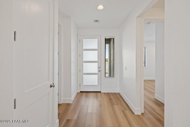 Foto del edificio - 5008 Atwood Ct