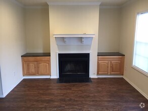 Building Photo - 3057 Destin Cir