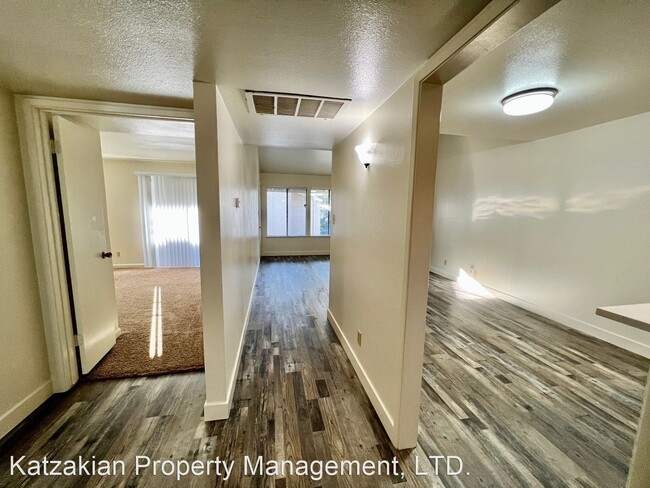 Building Photo - 2 br, 2 bath House - 3720 W Benjamin Holt ...