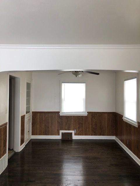 Building Photo - 3 Bedroom Single Family Home