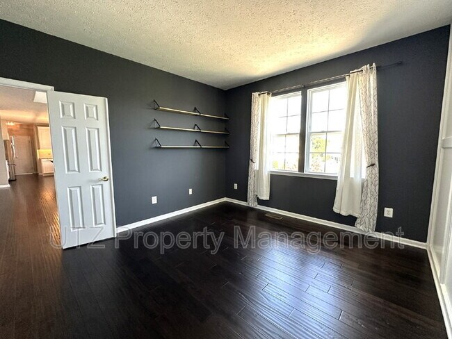 Foto del edificio - 2945 Southwestern Ave