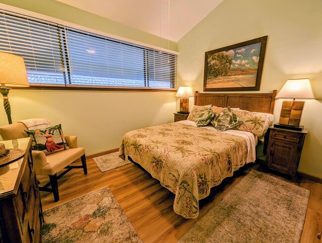 Foto del edificio - 2BR/1BA Penthouse with Ocean View