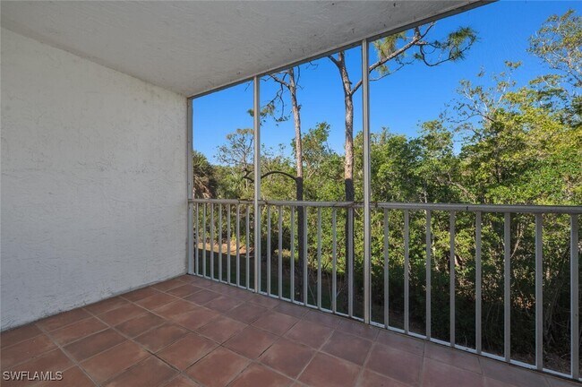 Foto del edificio - 3021 Sandpiper Bay Cir