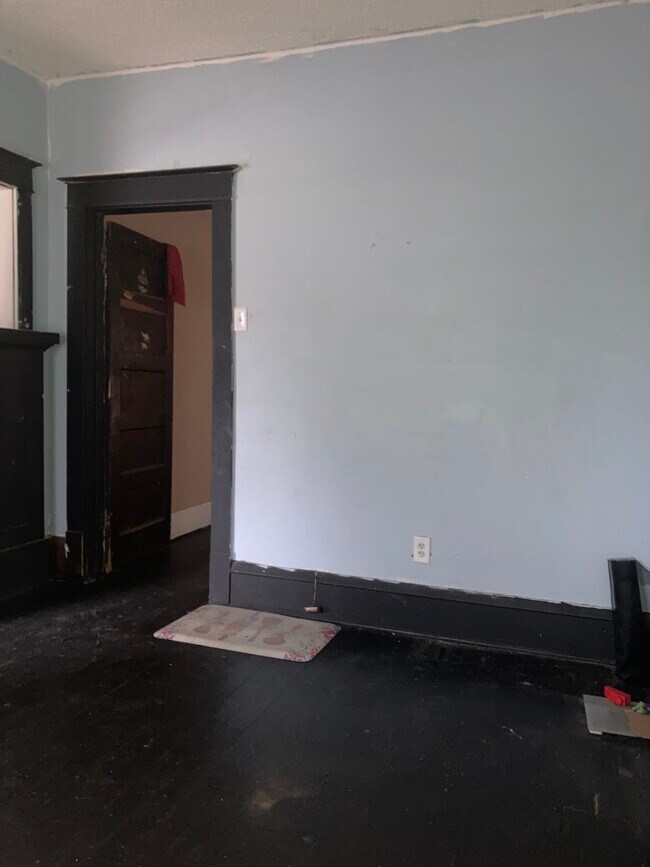 Foto del edificio - 1628 E Grand Ave