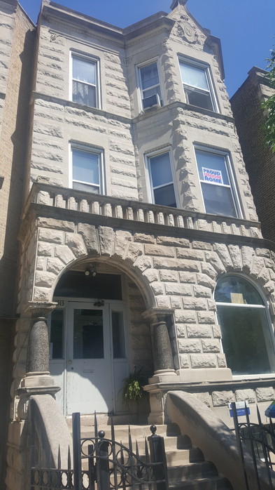Primary Photo - 1521 N California Ave