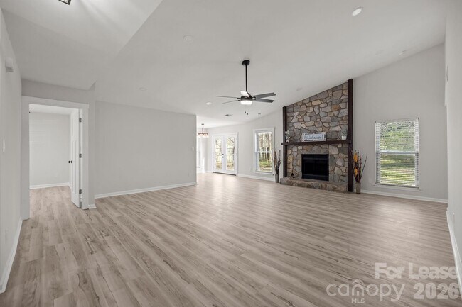 Foto del edificio - 6722 Stillmeadow Dr