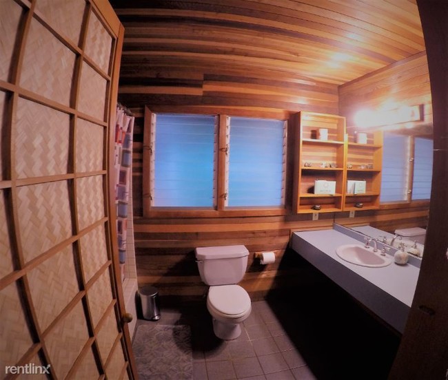 Building Photo - 1 br, 1 bath Apartment - 4986 Laipo Rd