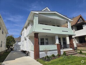 Building Photo - 14232 Athens Ave