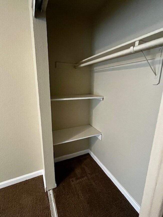 Foto del interior - Carmel Woods Apartments