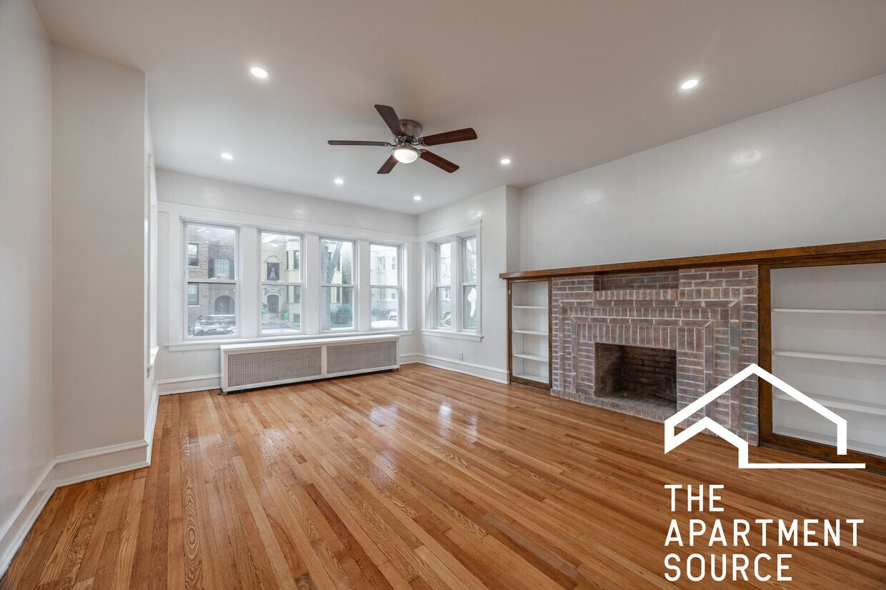 Primary Photo - 5713 N Talman Ave