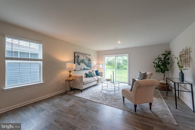 Foto del edificio - 5213 Crooked Ln