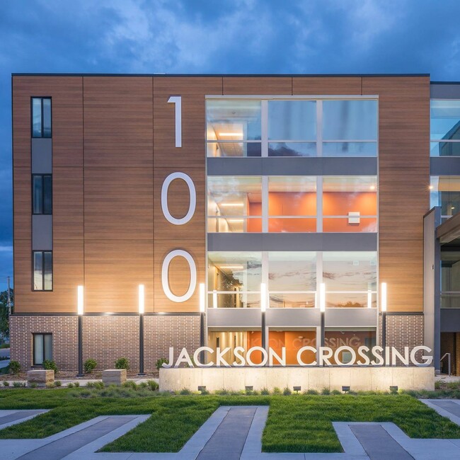 Building Photo - Jackson Crossing