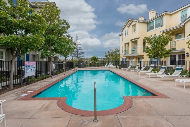 Building Photo - 1570 Hackberry Pl