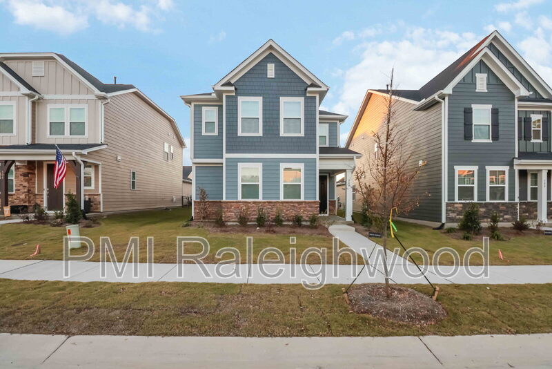 Foto principal - 304 Canyon Spring Trl