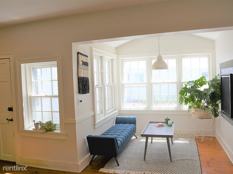 Primary Photo - 3 br, 3 bath House - 6 Chestnut St