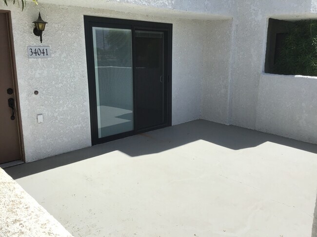 Foto del edificio - 34041 Emily Way