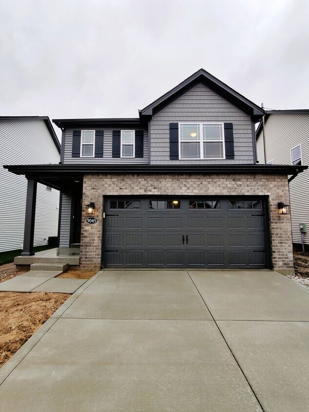 Primary Photo - Charming Brand-New 3BR Home in the Heart o...