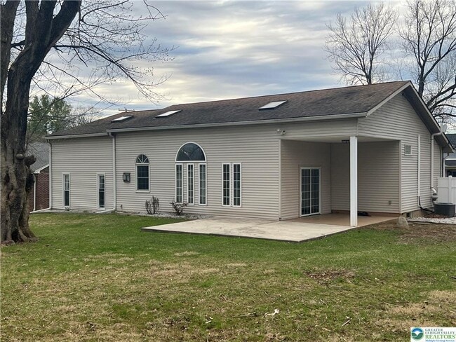 Foto del edificio - 760 Lloyd St