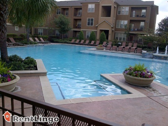Foto del edificio - 8989 West Rd