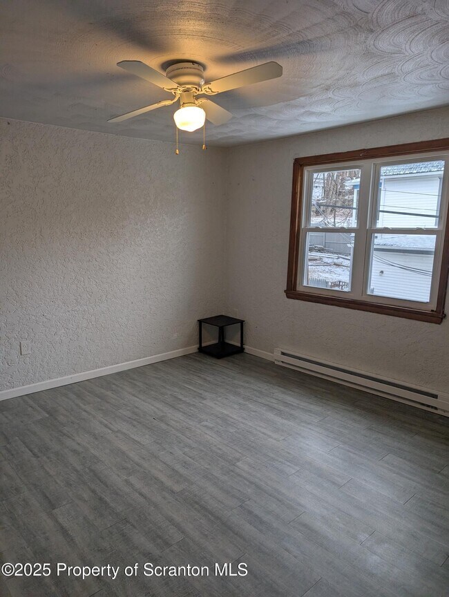 Foto del edificio - 118 1/2 Broad St