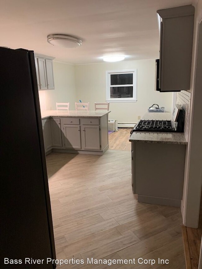 Building Photo - 3 br, 1 bath House - 8 Quail Hollow Road
