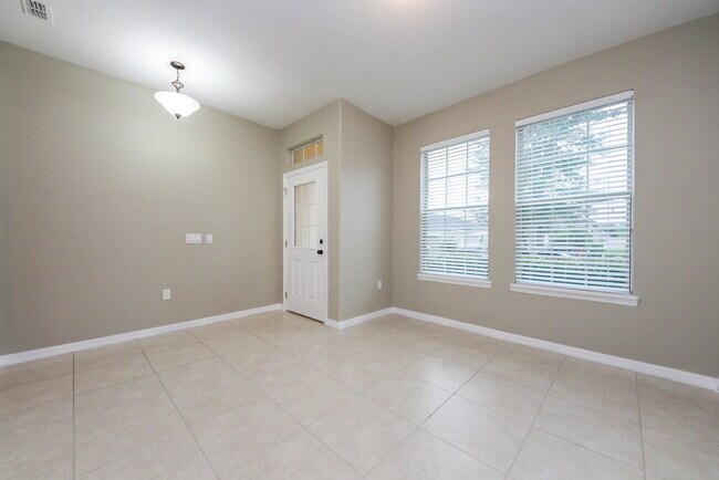 Foto del edificio - 7424 Azalea Cove Cir