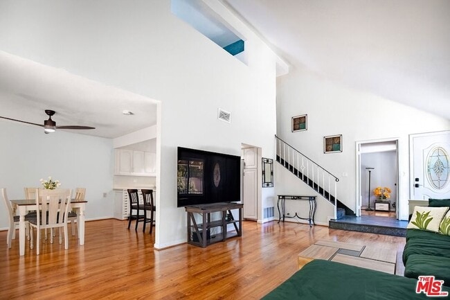 Building Photo - 27003 Rio Prado Dr