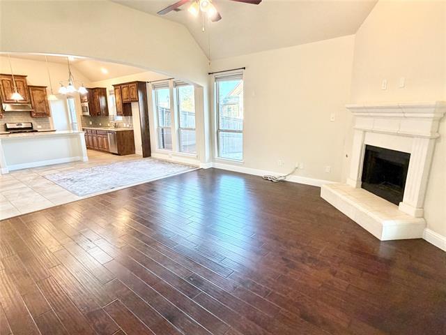 Foto del edificio - 1500 Grove Dr