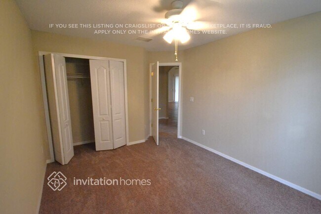 Foto del edificio - 6774 Cabello Dr