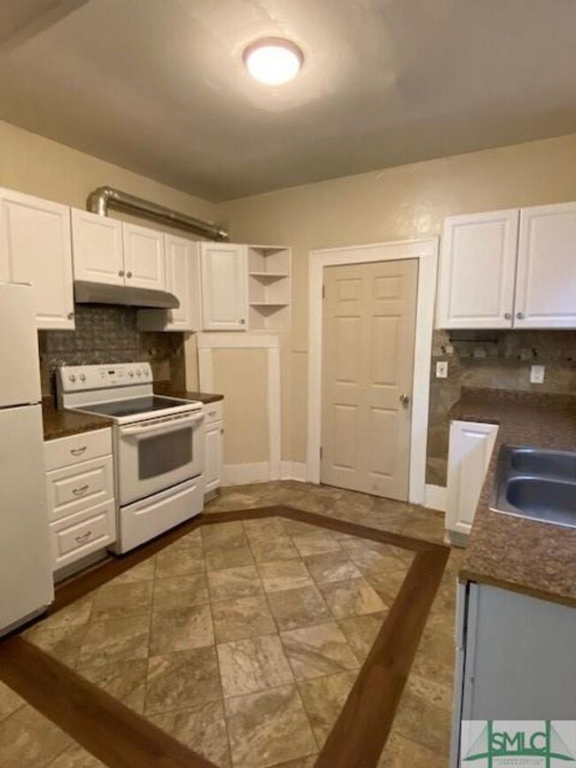 Foto del edificio - 1205-1207 E 38th St
