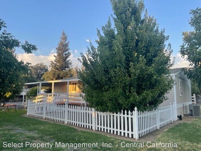 Foto del edificio - 2 br, 2 bath House - 10518 Rodden Rd.