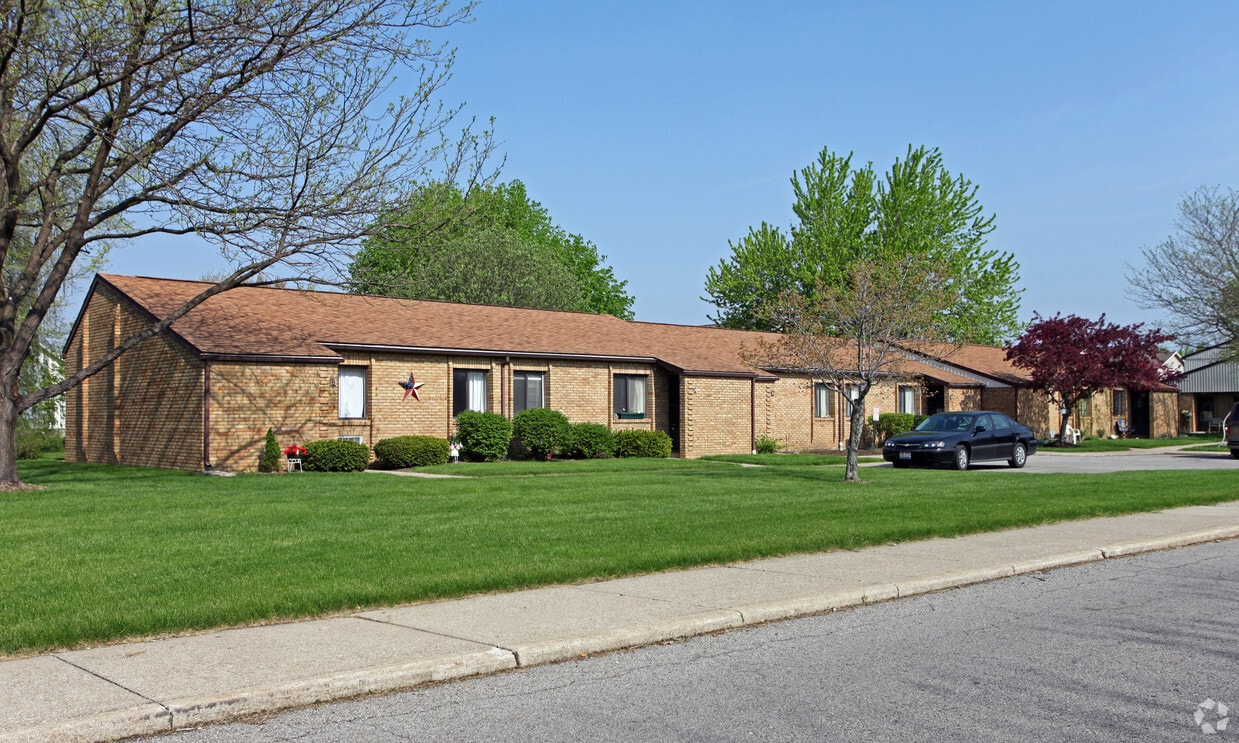Primary Photo - Smiley Garden Apartments