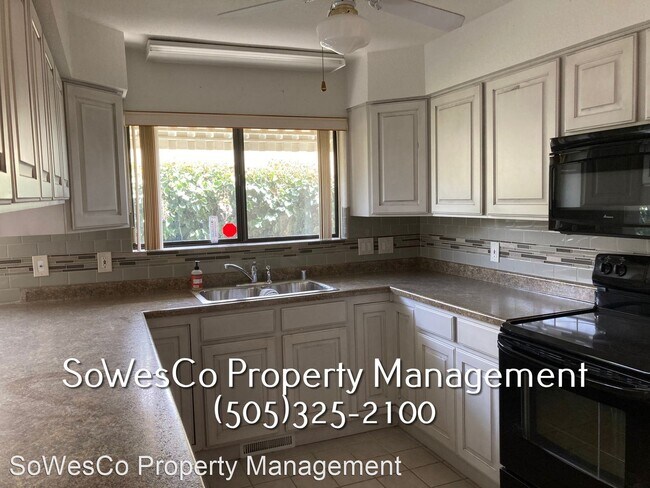 Foto del edificio - 3 br, 2 bath House - 2321 N Suntuoso Court