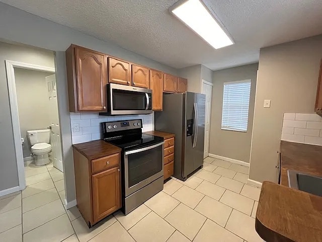 Building Photo - 936 Birmingham Ct