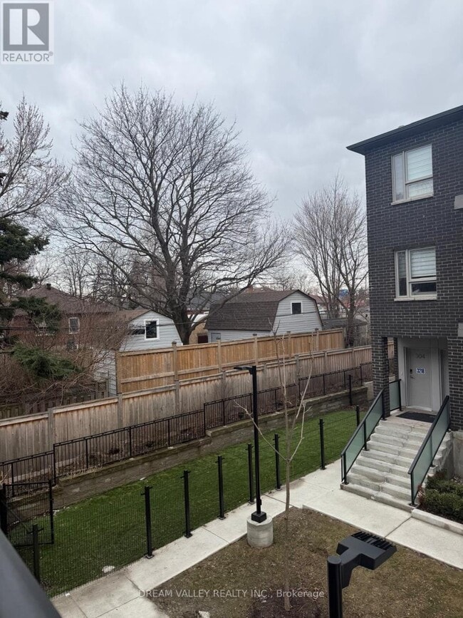 Building Photo - 2789 Eglinton Ave E