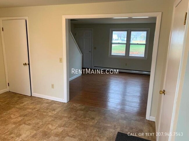 Building Photo - 33 Yale St