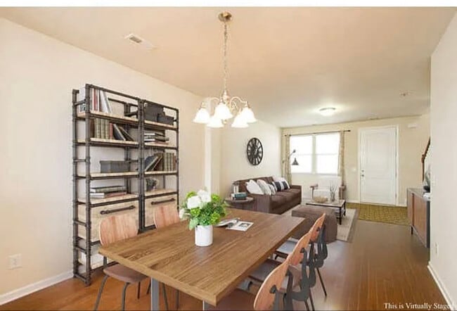 Building Photo - 1809 Wild Oaks Ct