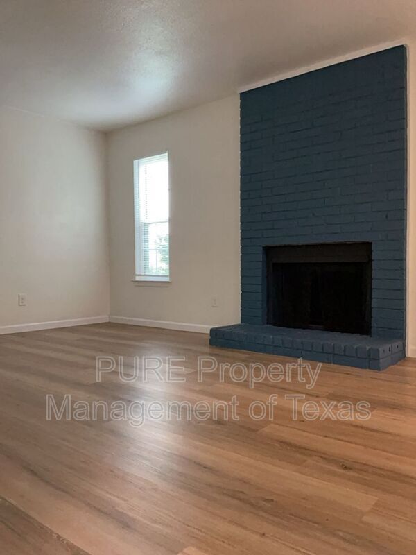 Foto del edificio - 7405 Tumbleweed Dr