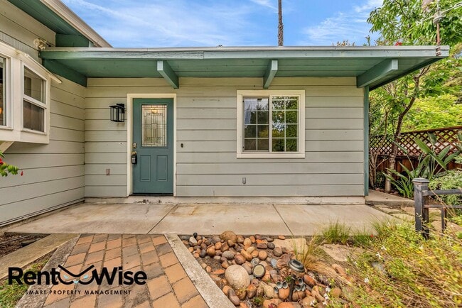 Building Photo - 2170 Clayton Dr