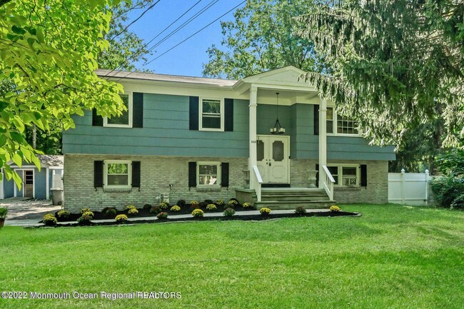 Building Photo - 532 Frank Applegate Rd