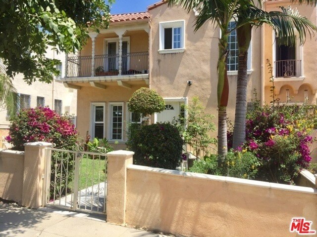 Foto principal - 1112 West Blvd