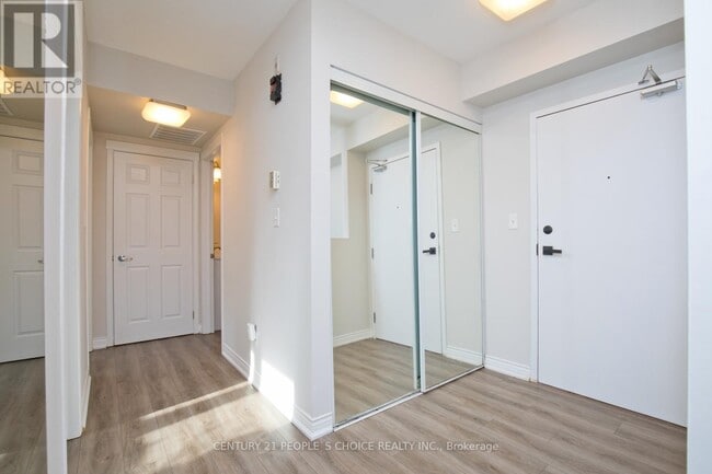 Building Photo - 70 First St