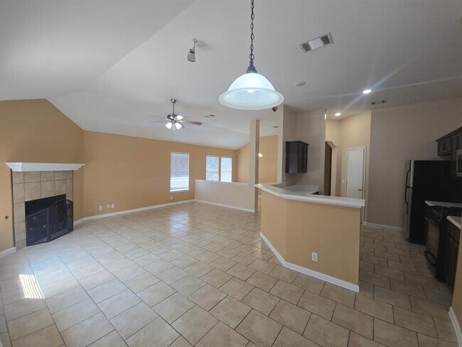 Building Photo - 441 Keystone Loop