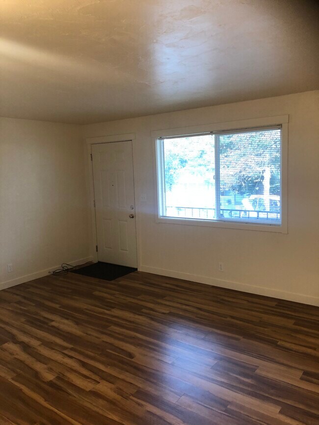 Foto del edificio - 386 Adams St