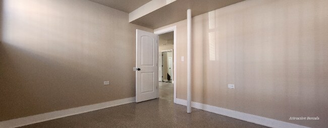 Foto del edificio - 1432 W Marquette Rd