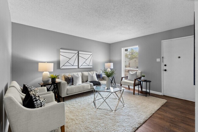 Building Photo - 12854 Fox Haven Dr