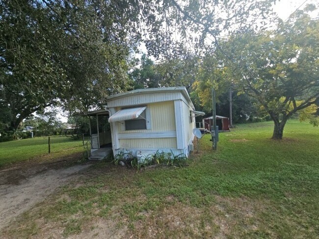 Photo - 2 Bedroom, 2 Bath Manufactured Home in Zep...